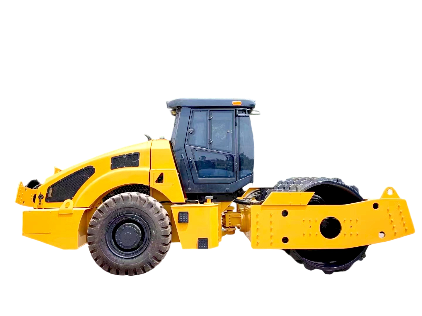 LTD720H 20ton Hydraulic double drive single drum vibratory roller