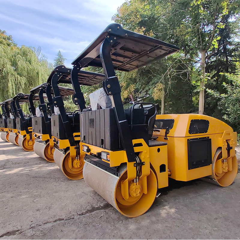 3 Ton Small Road Roller Hydraulic Compactor for Municipal Construction