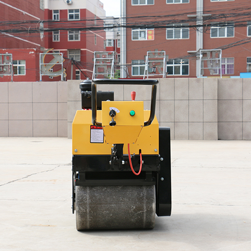 Low Emission Mini Walk Behind Road Roller 0.6 Ton Vibratory Compactor With Environment Friendly Engine